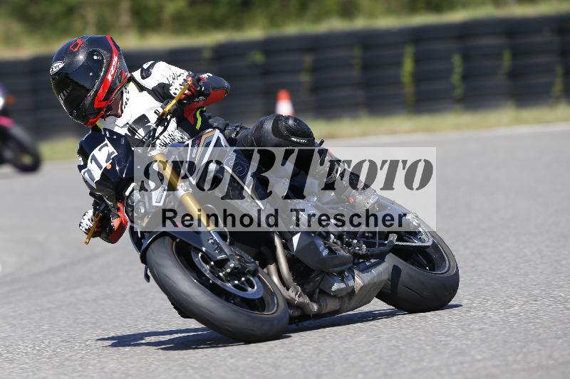 /Archiv-2025/48 25.08.2025 Cornu Master School ADR/rot-rouge/112